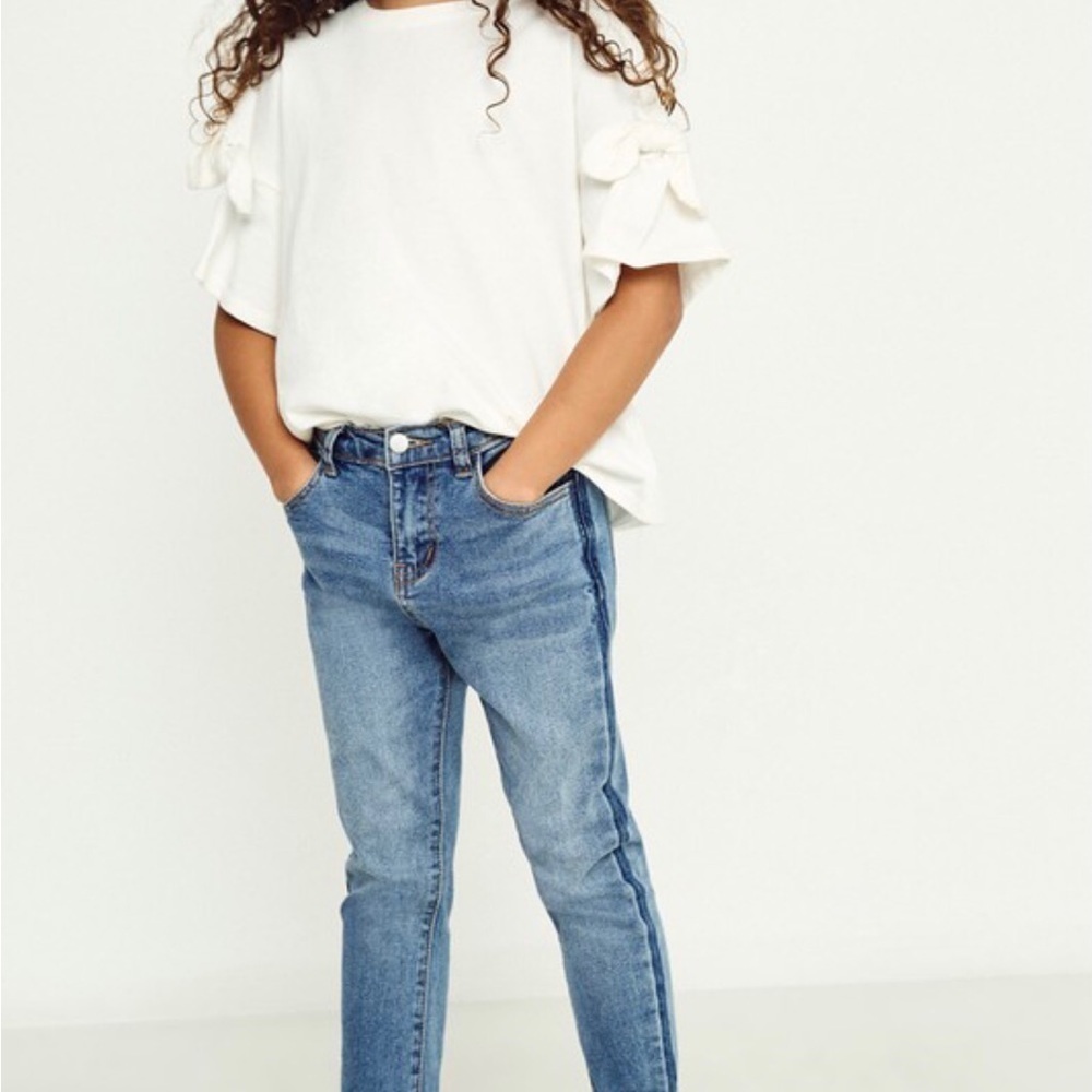 Girls Stone Washed Frayed Ankle Skinny Jeans